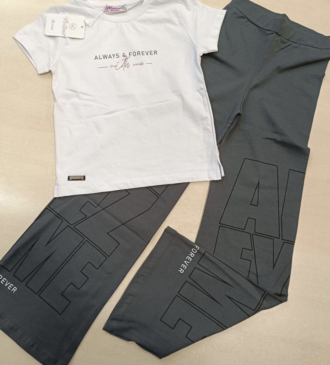 Zestaw: T-shirt i spodnie