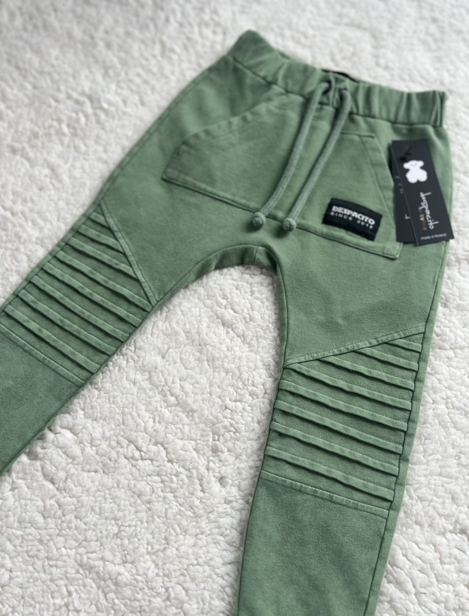 Spodnie Przeszycia Dekatyzowane Zielone - Despacito